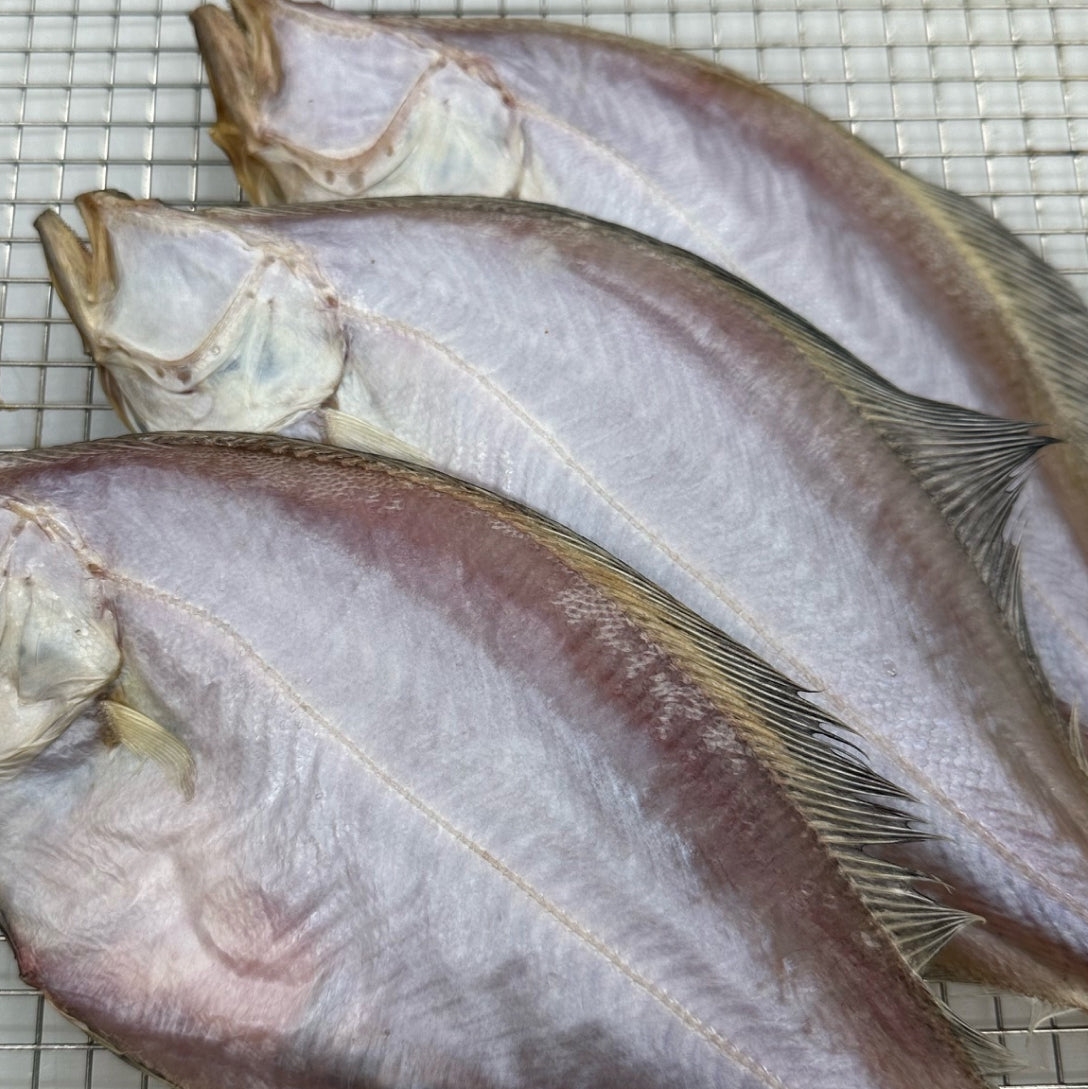 一夜干しカレイ(3尾) ※1尾あたり約200g【冷凍】